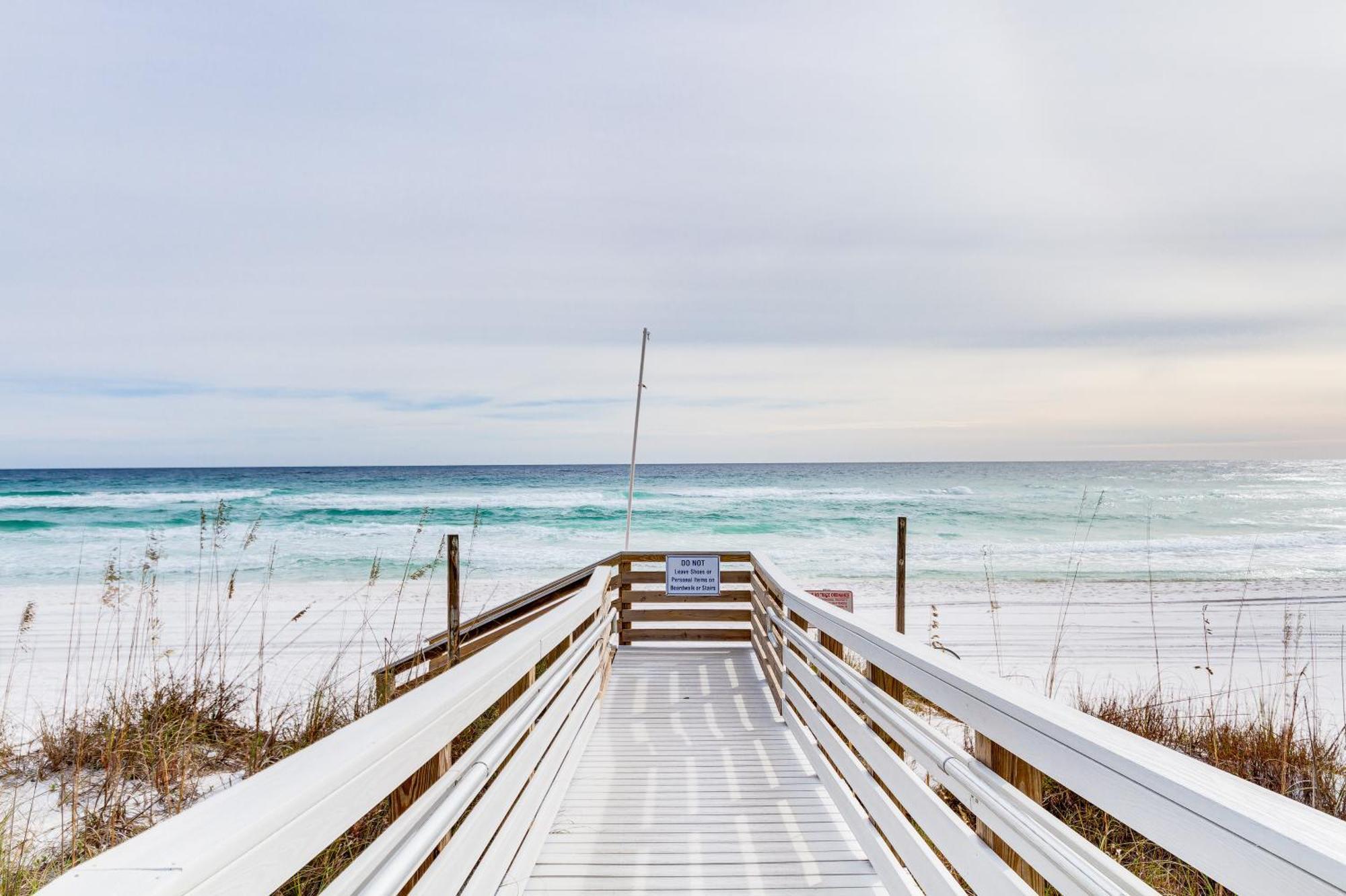 Pensacola Beach Condo With Patio And Access To Beach! المظهر الخارجي الصورة